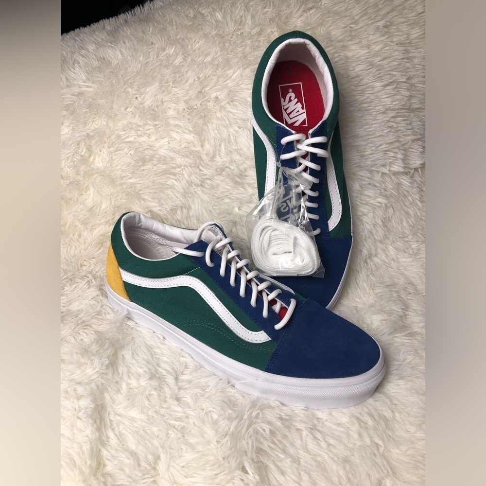 Vans Men's Blue Green Yellow and Red Sneakers Men’s size 10.5 NWOT - Picture 13 of 16